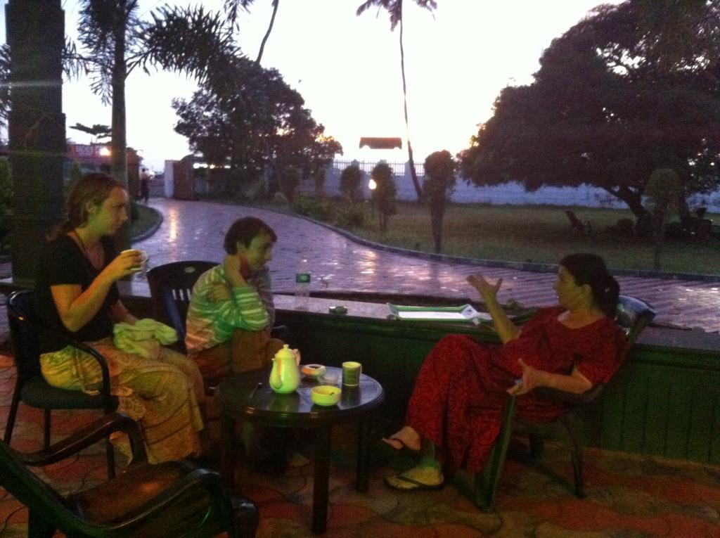 Baywatch Beach Resort Alappuzha ภายนอก รูปภาพ