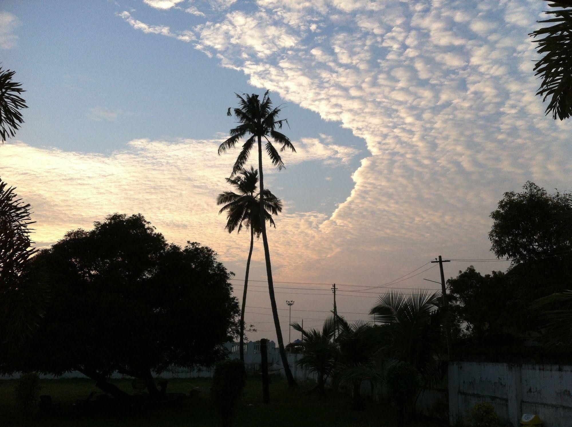 Baywatch Beach Resort Alappuzha ภายนอก รูปภาพ